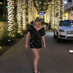 Meet your Posher, Rachel